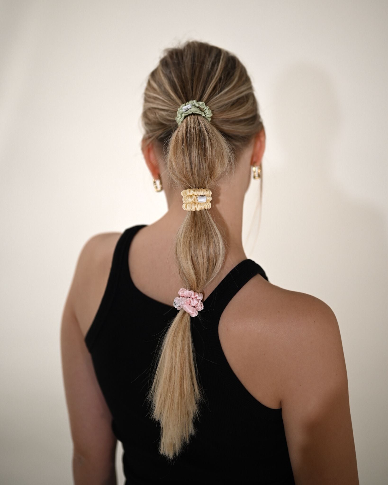 Solara summer essentials: why silk scrunchies are a must this season